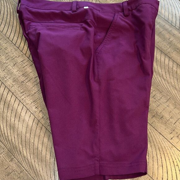 PUMA Purple Stretch Travel 🧳 Short 4 Pockets for your Gear ⚙️💄⛳️ 🎾 Ready 2 GO - Picture 14 of 17